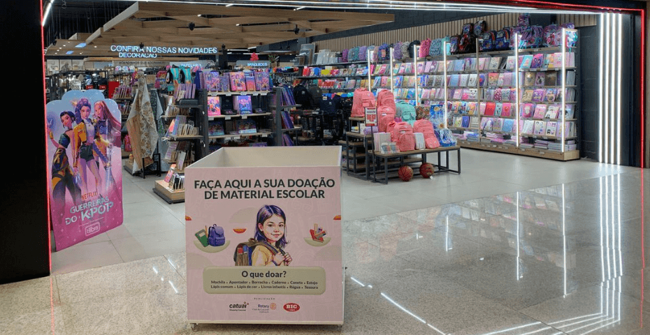 bigcasa doação de materiais escolares 